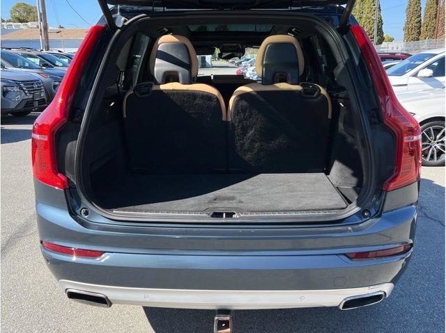 2019 Volvo XC90 T8 Momentum Sport Utility 4D