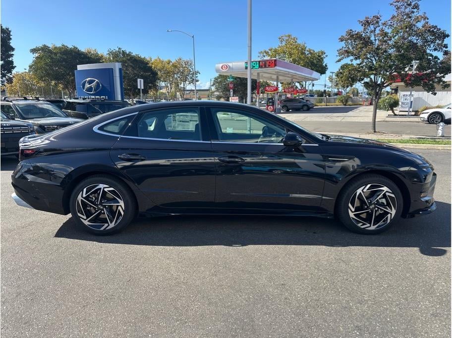 2025 Hyundai Sonata SEL Convenience