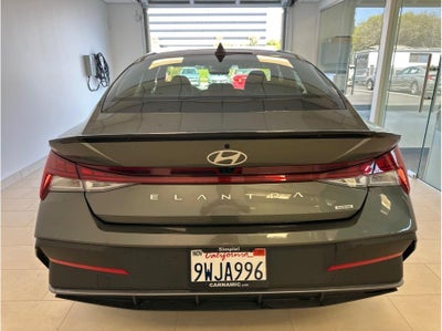 2025 Hyundai Elantra Hybrid SEL Sport HEV Sedan 4D