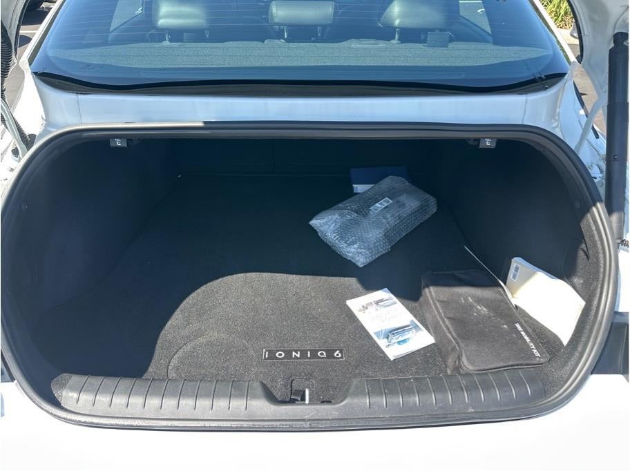 2024 Hyundai IONIQ 6 SEL Sedan 4D