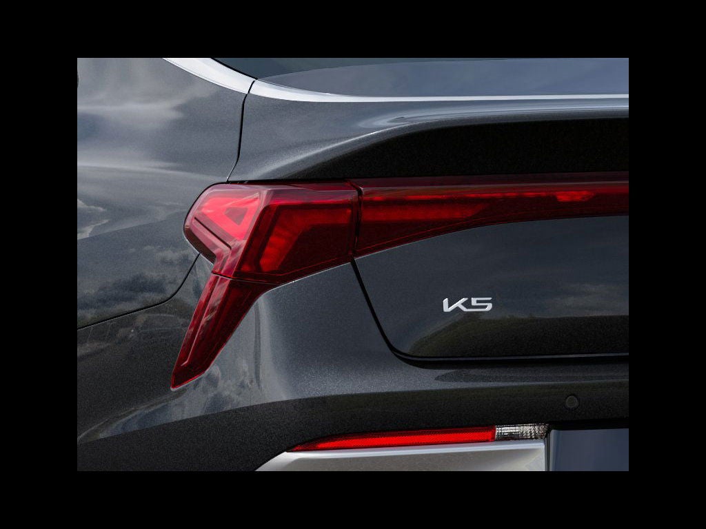 2026 Kia K5 LXS FWD