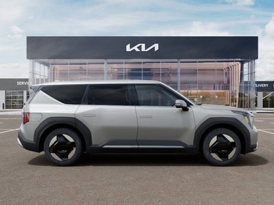 2026 Kia EV9 Light Long Range Sport Utility 4D
