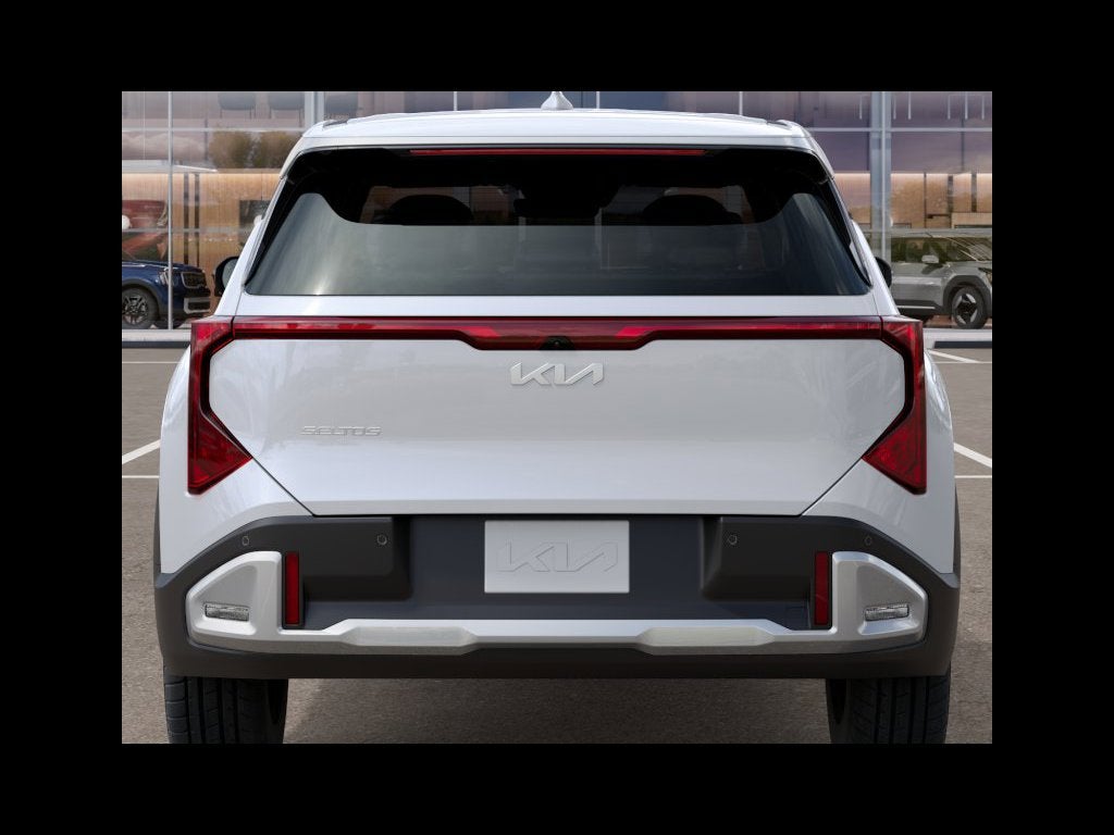 2027 Kia Seltos LX FWD