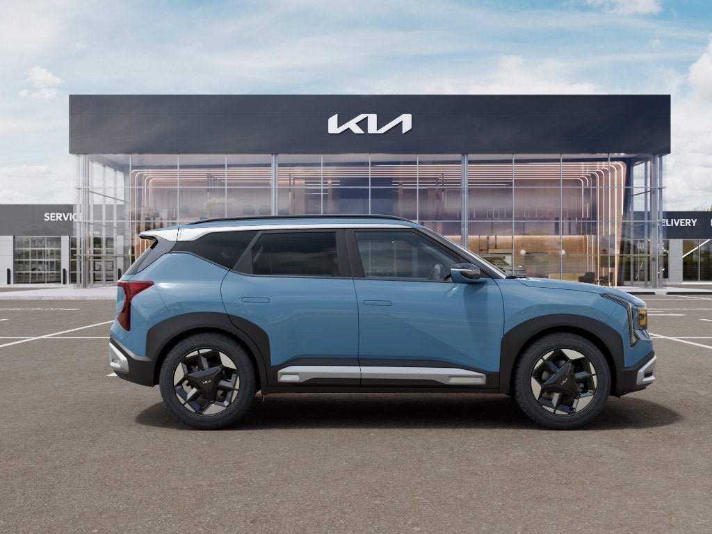 2027 Kia Seltos EX FWD