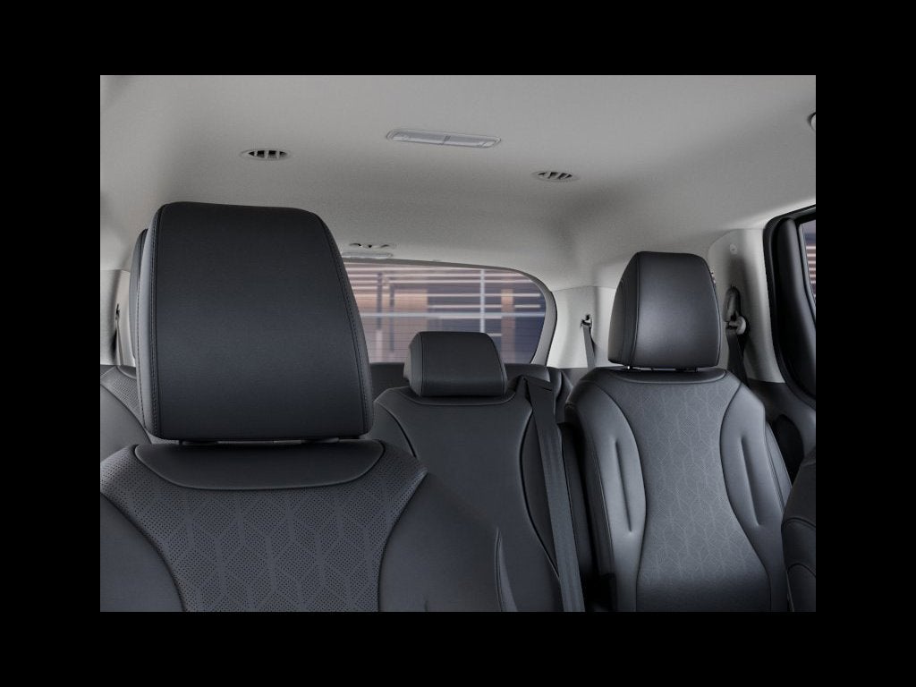 2027 Kia Carnival Hybrid LXS